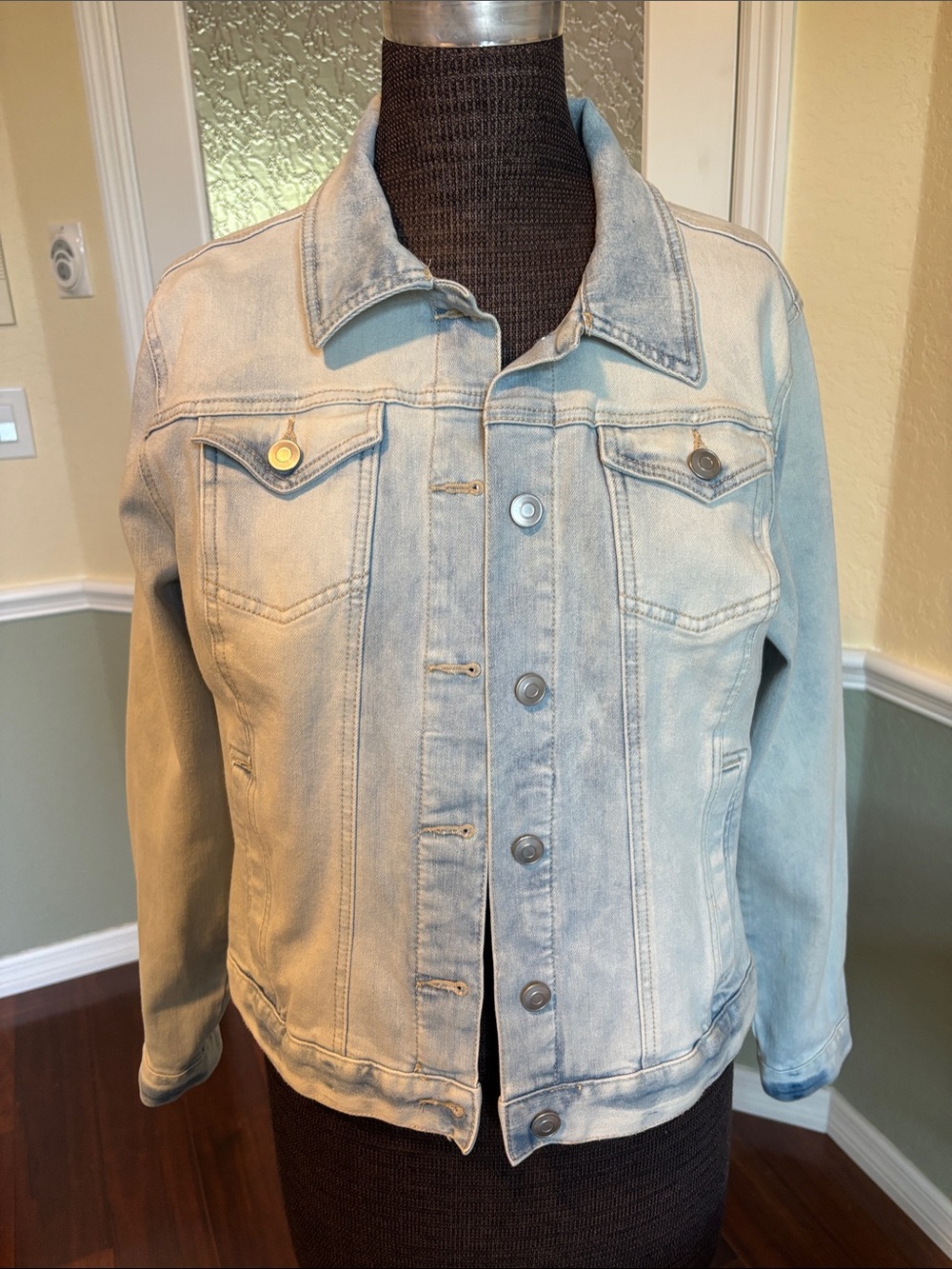 Time and Tru light Wash Denim Jacket - Women L 12-14
